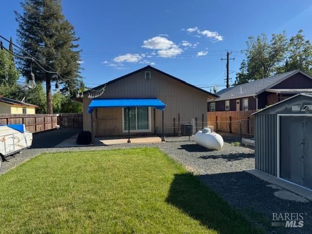 668 1st St, Upper Lake, CA 95485