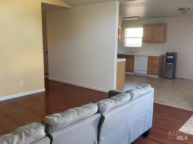 668 1st St, Upper Lake, CA 95485