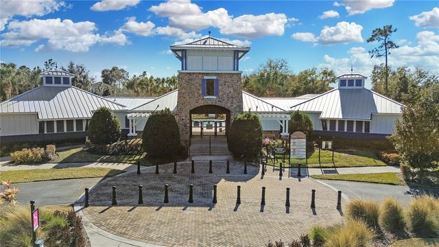 10551 PARK MEADOWBROOKE DRIVE, Riverview, FL 33578