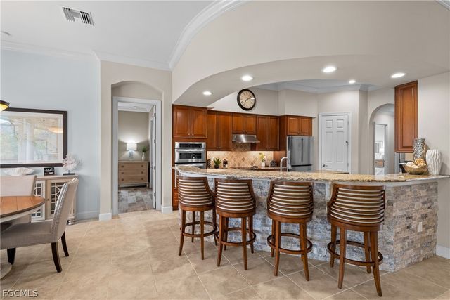 9383 Slate CT, Naples, FL 34120