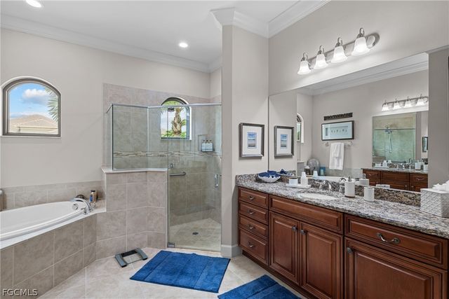 9383 Slate CT, Naples, FL 34120