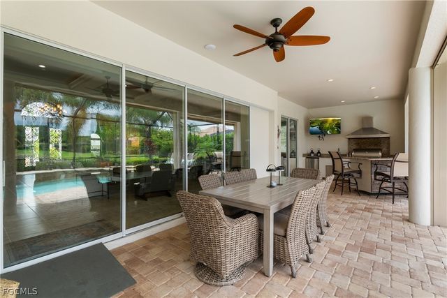9383 Slate CT, Naples, FL 34120