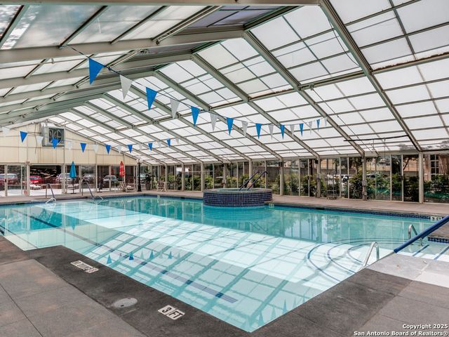 1 Towers Park Ln Apt 316, San Antonio, TX 78209