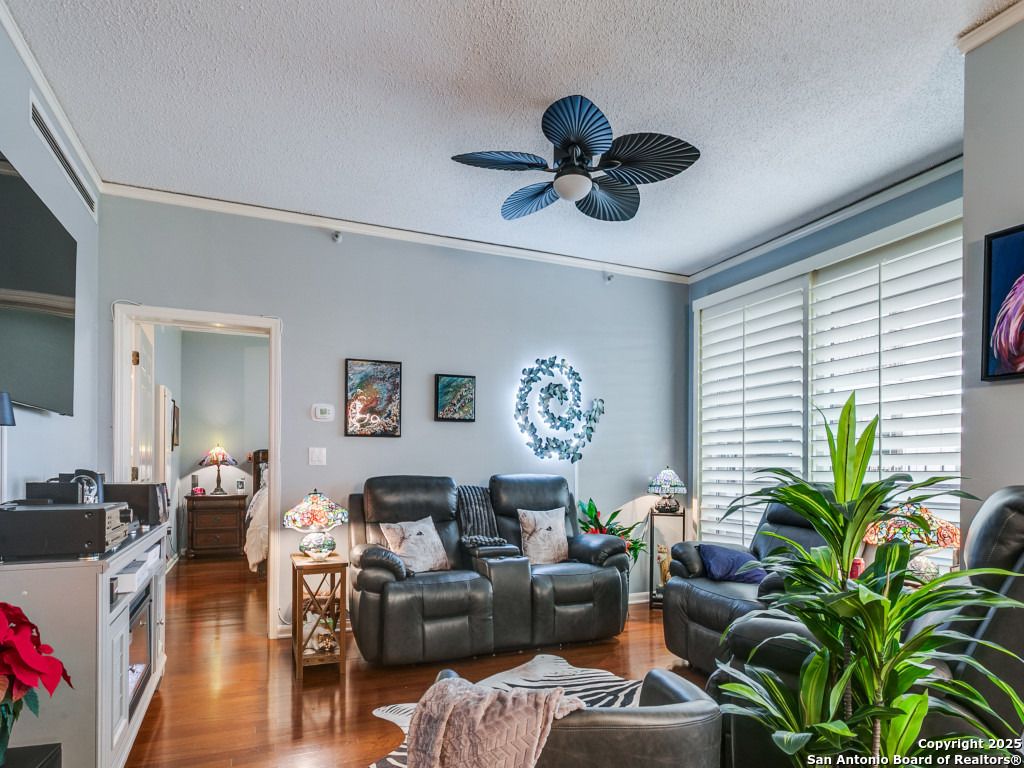 1 Towers Park Ln Apt 316, San Antonio, TX 78209