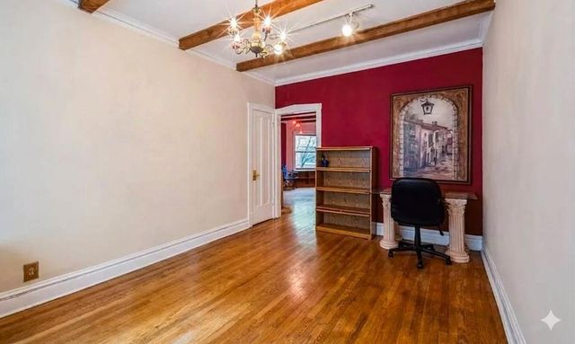 5551 S Kimbark Avenue 17, Chicago, IL 60637