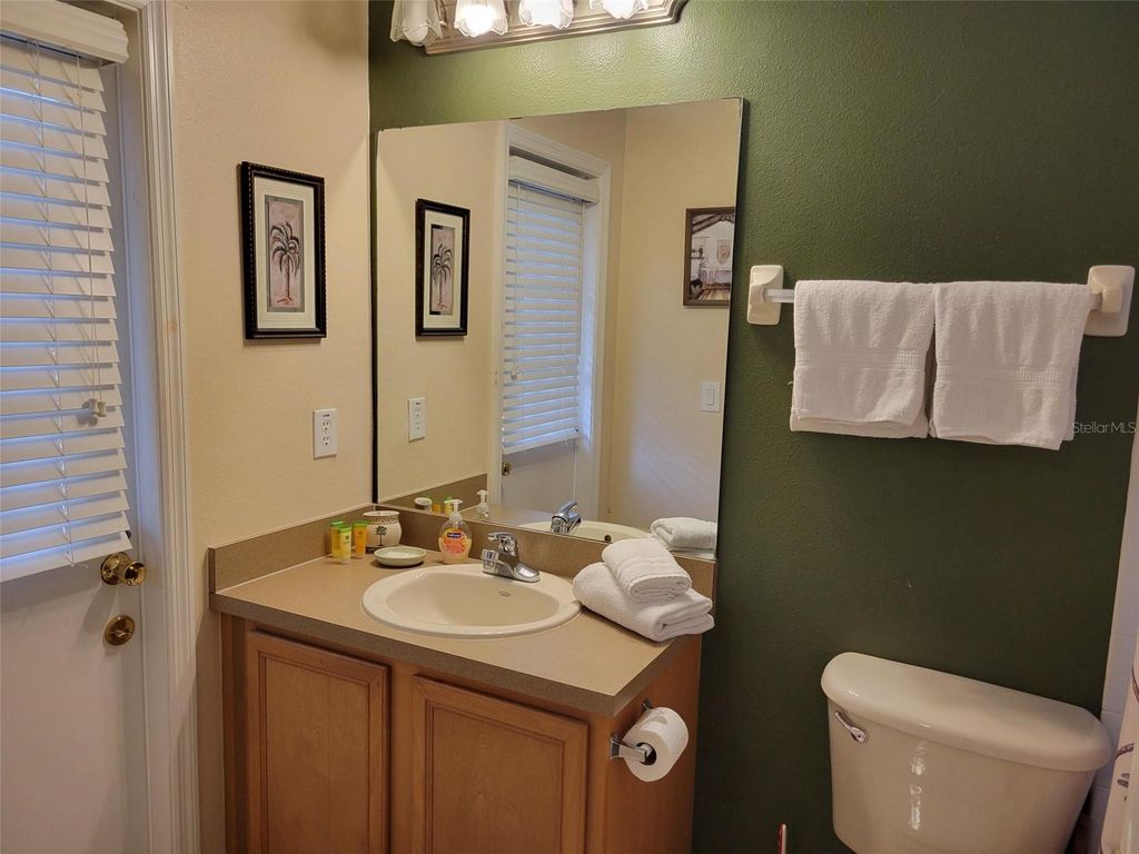 Image 21 of property listing at 643 ORISTA DRIVE, Davenport, FL 33897