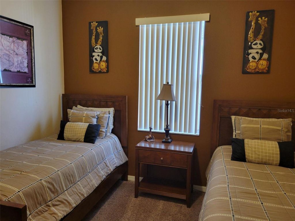 Image 23 of property listing at 643 ORISTA DRIVE, Davenport, FL 33897