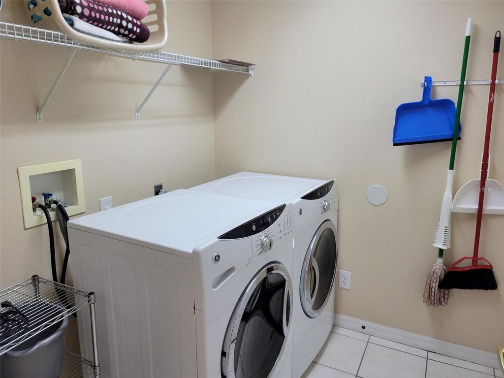 Image 31 of property listing at 643 ORISTA DRIVE, Davenport, FL 33897