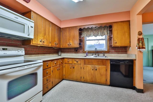 388 Cleveland Avenue, Hamilton, OH 45013