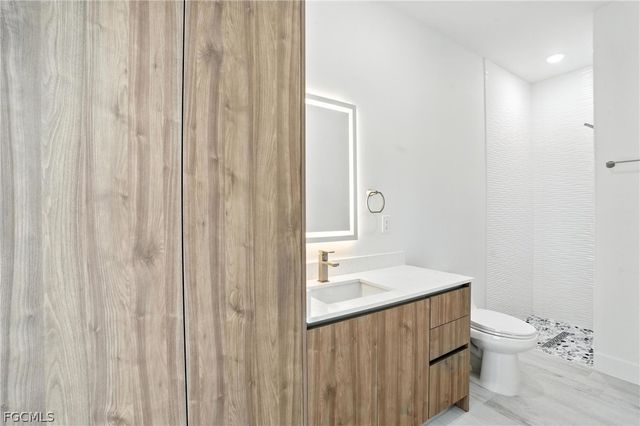 9410 Arrid CIR, Port Charlotte, FL 33981