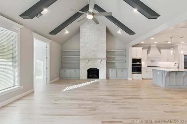 670 E 149th Street S, Glenpool, OK 74033