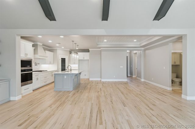 670 E 149th Street S, Glenpool, OK 74033