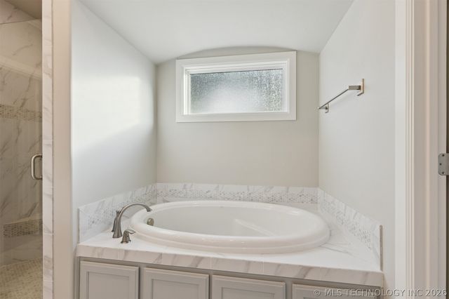 670 E 149th Street S, Glenpool, OK 74033