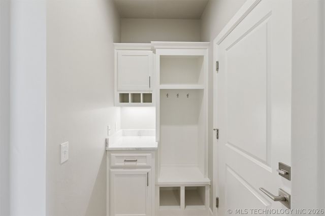 670 E 149th Street S, Glenpool, OK 74033