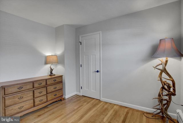 2506 WILLAPA DR, Dover, PA 17315