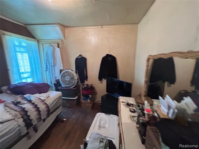 221 Campbell Street, River Rouge, MI 48218