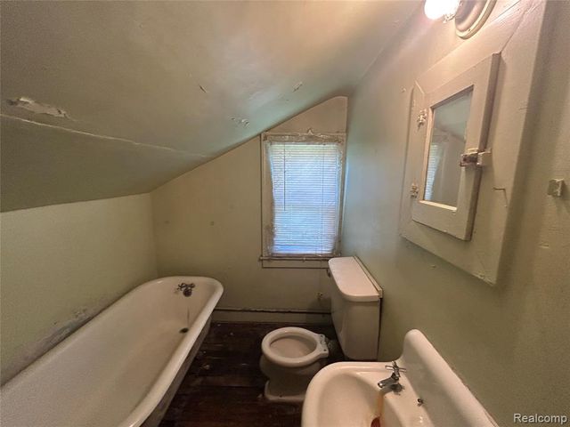 221 Campbell Street, River Rouge, MI 48218