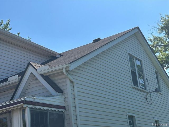 221 Campbell Street, River Rouge, MI 48218