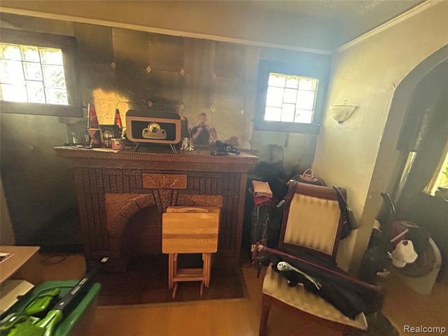 221 Campbell Street, River Rouge, MI 48218