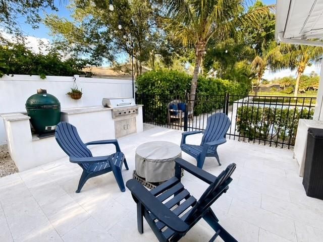 3301 MAPLE STREET NE, St Petersburg, FL 33704