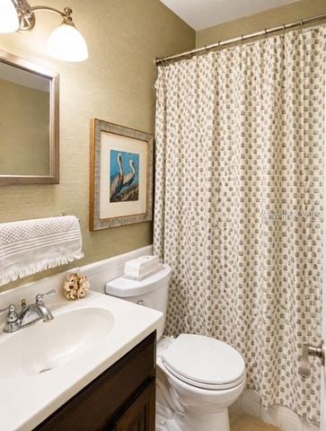 3301 MAPLE STREET NE, St Petersburg, FL 33704