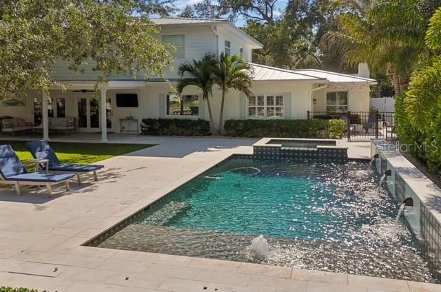 3301 MAPLE STREET NE, St Petersburg, FL 33704