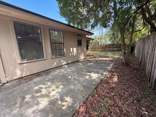 3160 BRIDGEVIEW Drive, Jacksonville, FL 32216