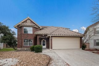 7411 Tom Kite Crt, San Antonio, TX 78244