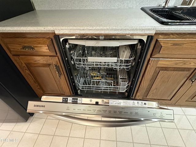 2217 Sheffield Street Street, Kingsport, TN 37660