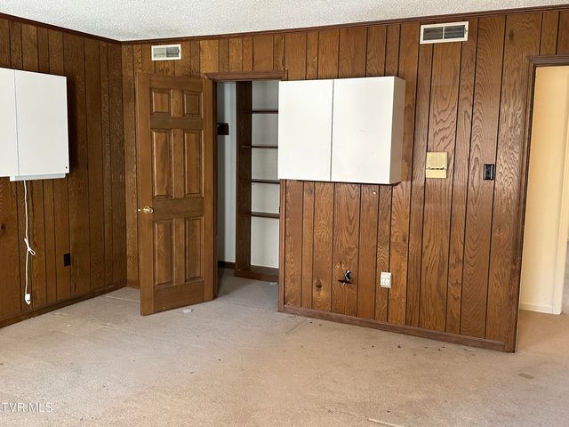 2217 Sheffield Street Street, Kingsport, TN 37660