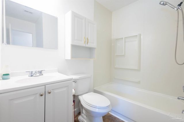 2813 Langley Ave A102, Pensacola, FL 32504