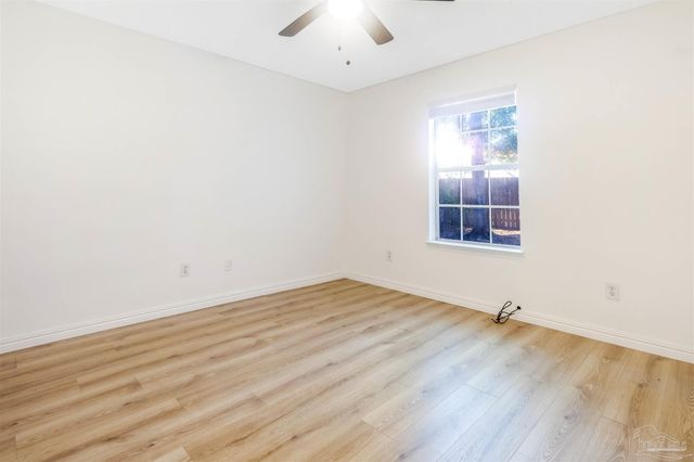 2813 Langley Ave A102, Pensacola, FL 32504