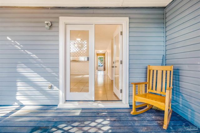 2813 Langley Ave A102, Pensacola, FL 32504