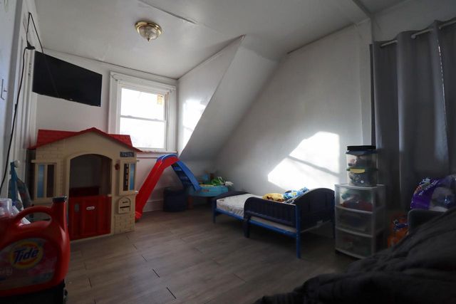 3201 N 39th STREET, Milwaukee, WI 53216