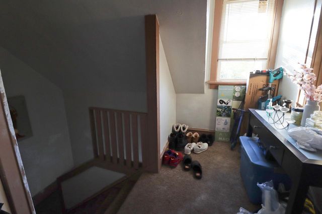 3201 N 39th STREET, Milwaukee, WI 53216