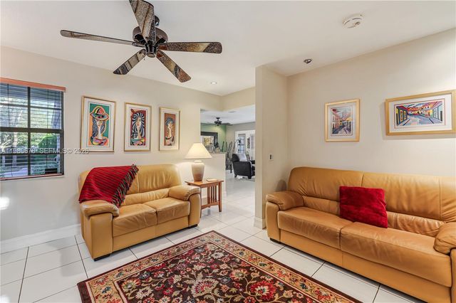 14952 SW 149th St, Miami, FL 33196