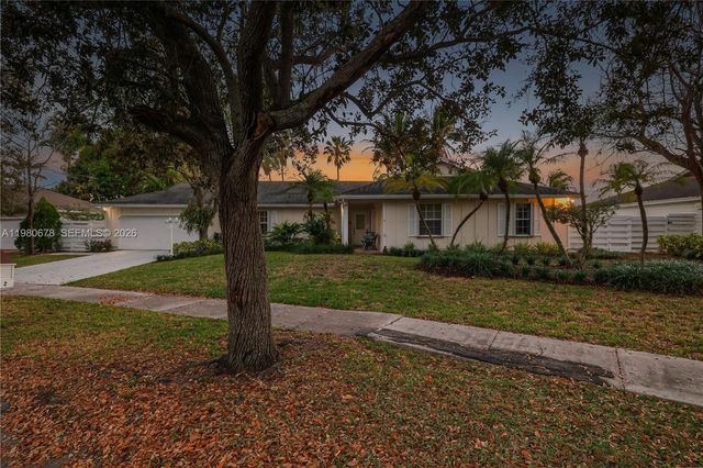 14952 SW 149th St, Miami, FL 33196