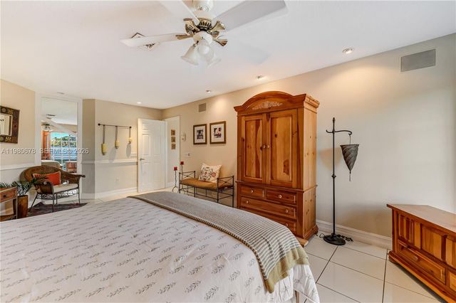 14952 SW 149th St, Miami, FL 33196