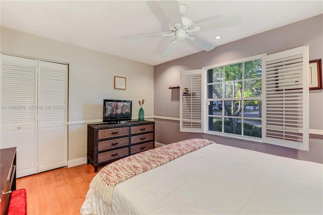 14952 SW 149th St, Miami, FL 33196