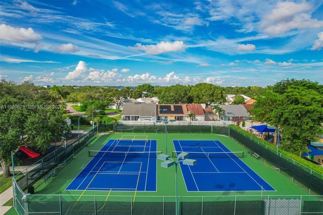 14952 SW 149th St, Miami, FL 33196