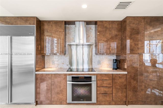 901 Brickell Key Boulevard 2804, Miami, FL 33131