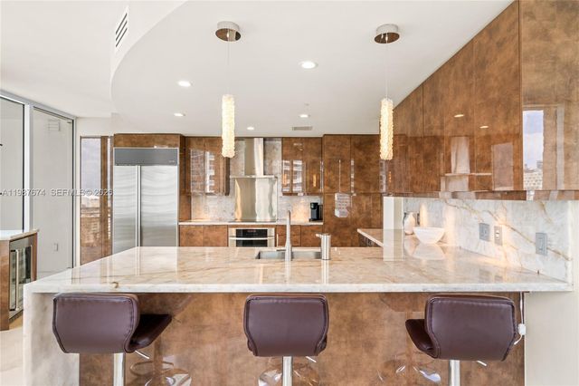 901 Brickell Key Boulevard 2804, Miami, FL 33131
