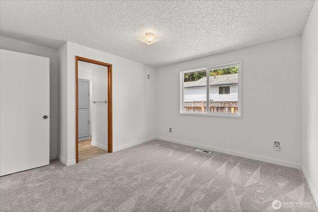 10803 Sterling Road, Sedro Woolley, WA 98284