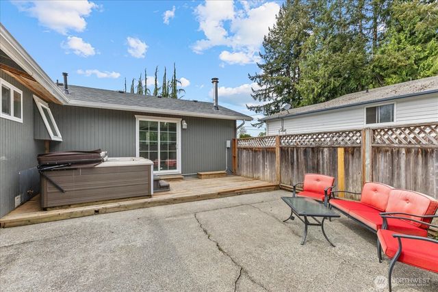 10803 Sterling Road, Sedro Woolley, WA 98284