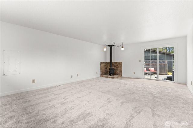 10803 Sterling Road, Sedro Woolley, WA 98284
