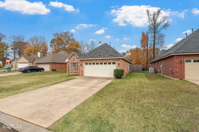 134 Satinwood Circle, Haughton, LA 71037