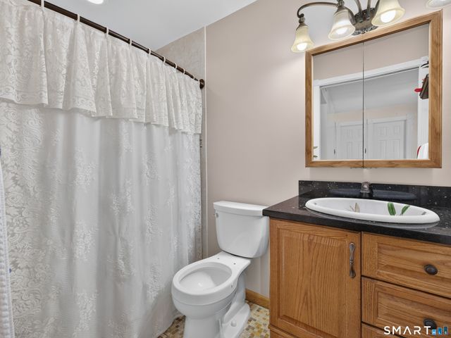 87 Leafwood Lane 239, Groton, CT 06340