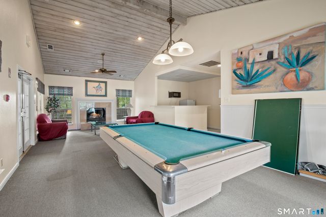 87 Leafwood Lane 239, Groton, CT 06340