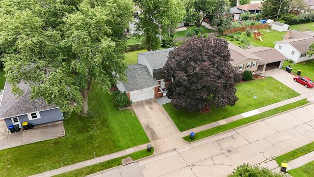 3029 Cornell Ave, Iowa City, IA 52245