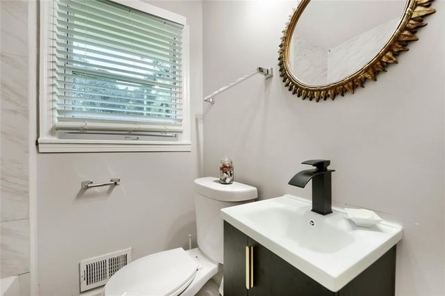 1371 Varner Road, Marietta, GA 30062